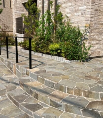 ひび割れ・欠損